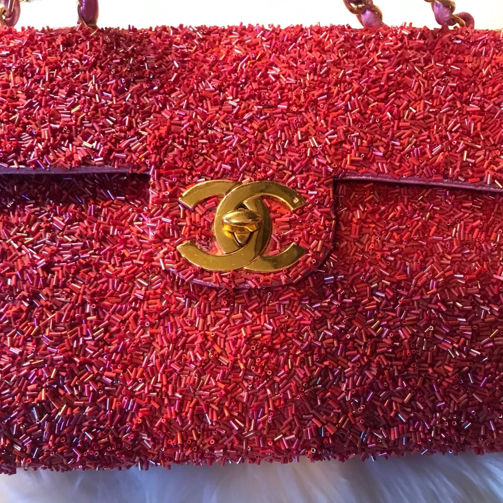 CHANEL Red Beaded Classic Flap Shoulder Bag with Gold Hardware - Picture 15 of 16
